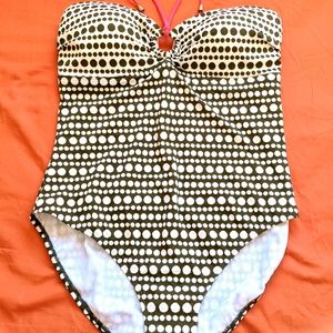 One piece bathing suit